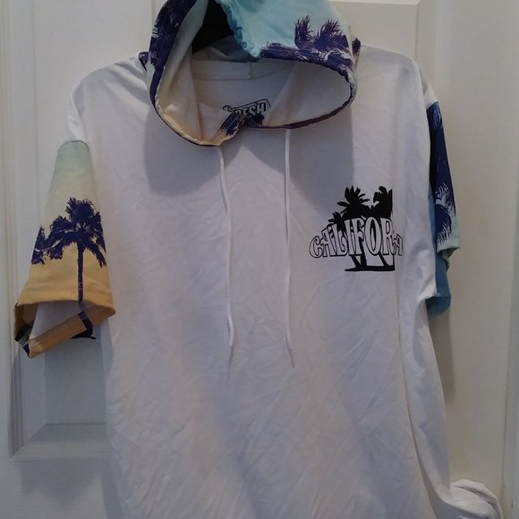 Fresh Laundry Shirts | Fresh Laundry Tropical Hood White Tshirt Xl